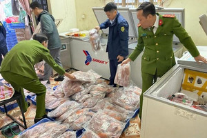 Ngăn chặn thực phẩm 'bẩn' những ngày cận Tết