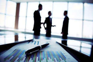 Thêm công ty chứng khoán lớn bị phạt
