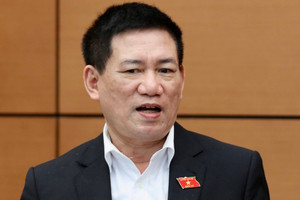 Khẩn trương hoàn thiện khung pháp lý, phát triển thị trường chứng khoán bền vững