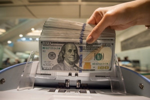Cập nhật diễn biến đồng USD hôm nay 5/1: USD quay đầu giảm sau biên bản được FED công bố