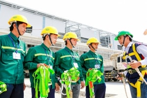 Nhiều doanh nghiệp ngành Giao thông và Xây dựng nợ BHXH - nguy cơ không có lương hưu