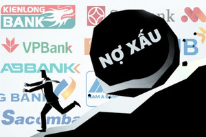 "Ngã ngửa" với những khoản nợ "lạ lùng" đang được ngân hàng rao bán