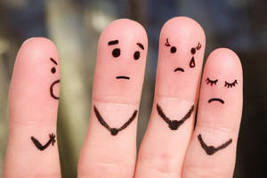 Tháng 2: Cá nhân bán ròng cổ phiếu ngân hàng, "bắt đáy" họ "Vin" và nhóm hóa chất