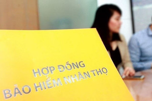 Một ngân hàng phải trả lại tiền cho khách hàng đến gửi tiết kiệm thành "mua nhầm" bảo hiểm Dai-ichi