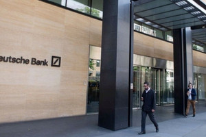 Thủ tướng Đức khẳng định tình hình của Deutsche Bank không đáng ngại