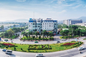 Mua gì hôm nay? KBC - Thu hút các ông lớn điện tử, ước tính lợi nhuận cốt lõi năm 2023 tăng mạnh