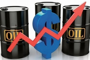 Giá xăng dầu hôm nay 12/4: "Vàng đen" tăng gần 2%