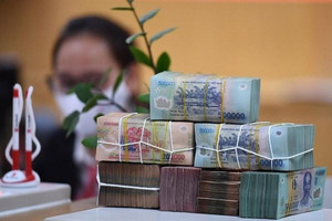 Lãi suất huy động sẽ giảm 100 điểm cơ bản tới cuối năm 2023?