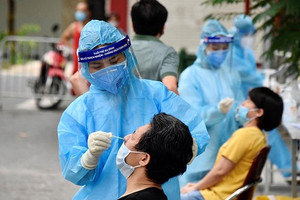 Liệu dịch COVID-19 có bùng phát lớn sau kỳ nghỉ lễ 30/4, 1/5?