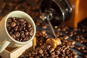 Giá xà phê hôm nay 28/4: Giảm trước kì nghỉ lễ