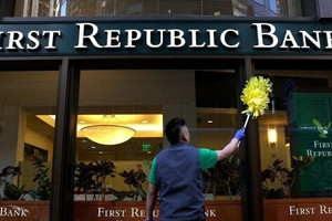 Theo chân SVB và Signature Bank, First Republic Bank chính thức sụp đổ