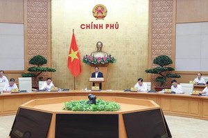 Thủ tướng: Lạm phát đang giảm dần, cần ưu tiên hơn cho tăng trưởng và nhất quán mục tiêu ổn định vĩ mô