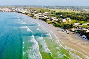 Quảng Ngãi phê duyệt chủ trương đầu tư dự án Khu du lịch đô thị và du lịch biển 22.481m2
