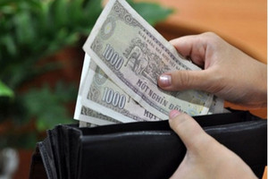 Cổ phiếu midcap đồng loạt bị chốt lời, PSH giảm sàn, VN-Index rơi khỏi tham chiếu