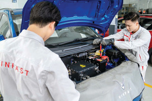 “Cuộc chiến” tranh giành lithium