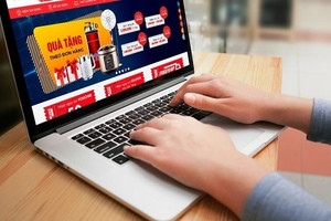 Thu thuế thương mại điện tử xuyên biên giới - Bài 3: Còn “lỗ hổng” chính sách