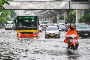 Hà Nội lên phương án giải cứu đường xá mùa mưa bão