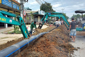 Hà Nội đẩy nhanh tiến độ các dự án nước sạch để "phủ sóng" nước sạch toàn thành phố