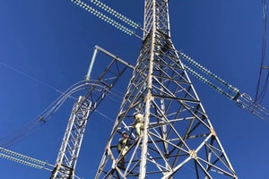 Bộ Công Thương yêu cầu EVN, Viettel... làm "gấp" đường dây 500kV ra miền Bắc