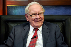 Huyền thoại đầu tư Warren Buffett đổ hơn nửa vốn vào 2 cổ phiếu này