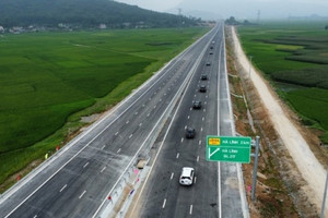 Đề nghị thu phí sử dụng cao tốc do Nhà nước đầu tư