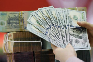 Tỷ giá USD "nổi sóng": Thị trường chứng khoán sẽ phản ứng thế nào?