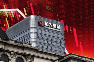 Evergrande đệ đơn xin phá sản