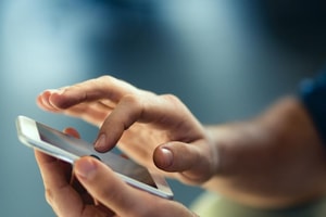 Nhà mạng Australia đồng loạt tăng giá cước để đối phó lạm phát