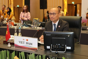 Hội nghị cấp cao ASEAN 43: AECC thảo luận 16 sáng kiến ưu tiên kinh tế