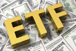 VNM ETF cơ cấu danh mục: Rót thêm chục triệu USD vào “họ” Vingroup - SSI, HPG, HSG, SHS đồng loạt bị xả