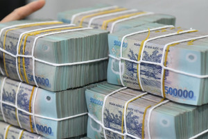 Cho vay để trả nợ ngân hàng khác, bất ngờ lãi cho vay thấp hơn cả huy động