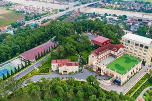 Bắc Ninh trả lời vụ xây chui một quán bar hơn 1.000m2: "bị khuất", trên đỉnh núi khó xử lý