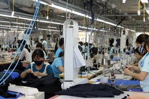 Quan hệ Việt-Mỹ và cơ hội 10 năm tới, ngành nào sẽ hưởng lợi lớn?