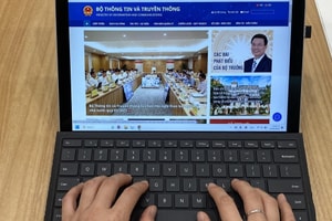 Tạo thuận lợi cho cá nhân, tổ chức tiếp cận thông tin ngành TT&TT
