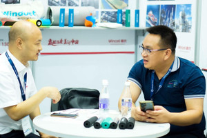 Câu chuyện về doanh nghiệp nhỏ “ra biển lớn”