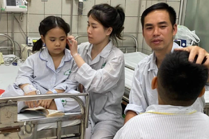 Nạn nhân nhiều tuổi nhất trong vụ cháy chung cư thoát khỏi nguy hiểm thế nào?