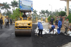 Bộ Tài Chính nói gì về kiến nghị thay đổi cách thu phí bảo trì đường bộ qua xăng, dầu?