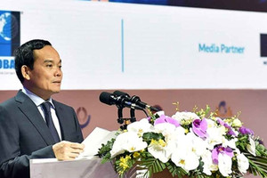 Nắm bắt khoa học công nghệ đưa ngành hải quan phát triển lên tầm cao mới