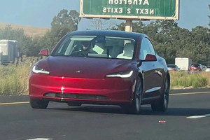 Tesla Model 3 mới sản xuất ở Trung Quốc bất ngờ xuất hiện tại Mỹ