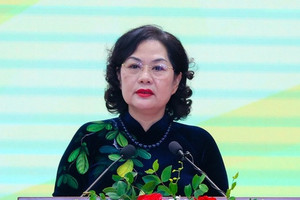 Thống đốc Nguyễn Thị Hồng: Phụ nữ có những đặc tính rất phù hợp làm ngân hàng