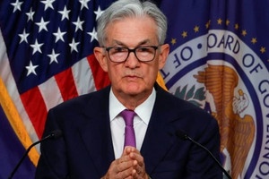 Fed phát tín hiệu tạm dừng tăng lãi suất