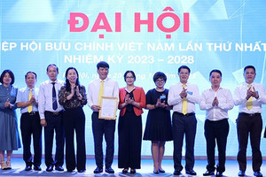 Ông Nguyễn Trường Giang trúng cử Chủ tịch Hiệp hội Bưu chính Việt Nam