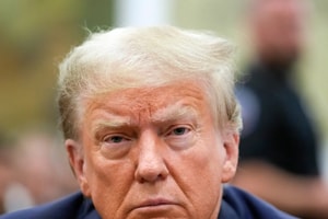 Ông Trump bị phạt tiền vì chống lệnh tòa án ở New York