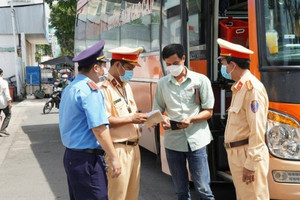 Tổng kiểm tra hoạt động xe ô tô kinh doanh vận tải trên toàn quốc