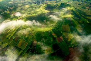 Ngọn núi lửa nơi đất đỏ bazan của Việt Nam được báo Anh ca ngợi là “một trong 10 ngọn núi lửa đẹp nhất thế giới”