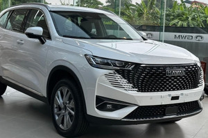 Giá ô tô tiếp tục giảm sâu, thêm "tân binh" giảm gần 300 triệu đồng