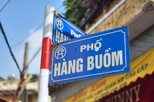 Sau 7 lần bán đấu giá, đất vàng mặt phố cổ Hà Nội giảm mất nửa