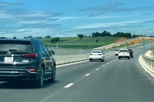 Đi ô tô trên cao tốc với tốc độ 80 hay 90 km/h sẽ tiết kiệm nhiên liệu hơn?