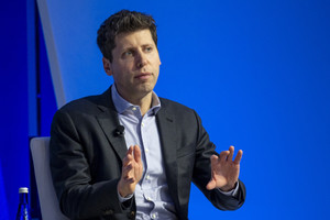 Sam Altman bất ngờ từ chức CEO OpenAI