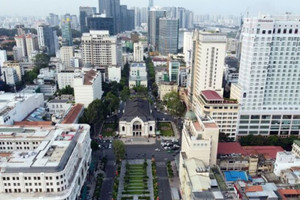 Giá thuê văn phòng tại TP.HCM cao gấp ba lần Bangkok